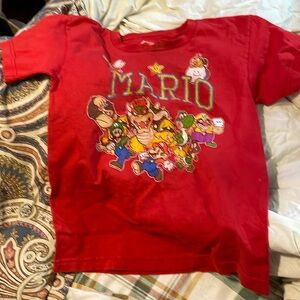 Vintage Red Nintendo Mario Shirt Size Boys 8.      Xo2